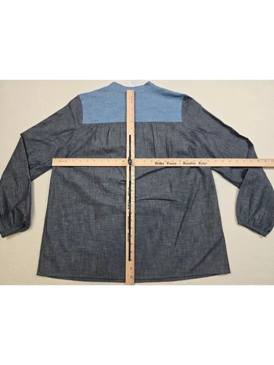 NWT Lands End Womens Chambray Top M 10-12 Cotton Long Sleeve V Neck - Picture 4 of 4